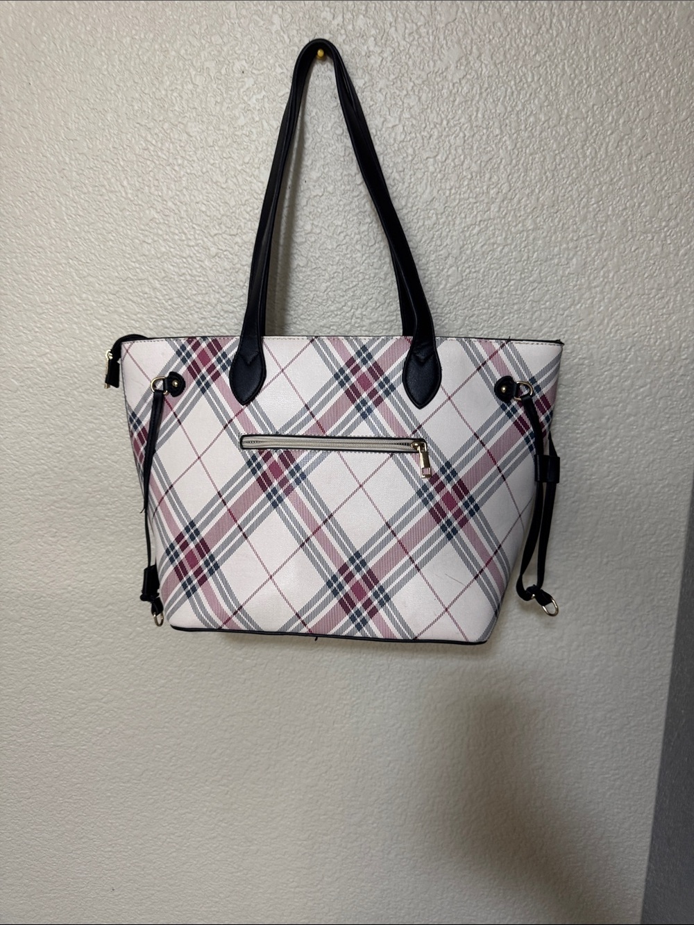 Women’s Plaid Tote Bag with Black Handles